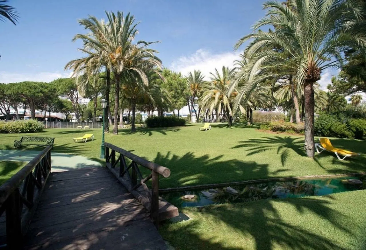 Beachfront Luxury Residence, Playas Del Duque, Puerto Banus, ماربيا شقة